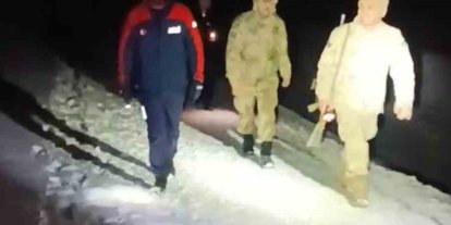 Gümüşhane’de yaylada kar nedeniyle mahsur kalan vatandaşlar kurtarıldı