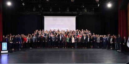 Atatürk Üniversitesi’nde bilimsel teşvik töreni düzenlendi: Başarılı Akademisyenlere ödülleri takdim edildi