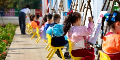 Didim’de kreş öğrencilerinden resim etkinliği