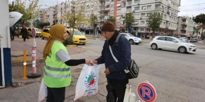 Dokumapark’tan toplanan portakallar vatandaşlarla paylaşıldı