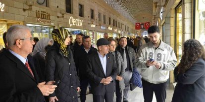 Kapalıçarşı’daki işletmelere dumansız hava sahası bilgilendirmesi