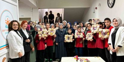 Özel öğrenciler kaynaştı sergi ilgi topladı