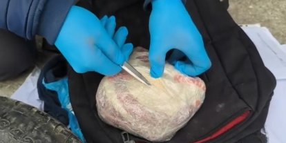 Uyuşturucu tacirlerine geçit yok! Erzincan’da 1 kilo 51 gram kokain ele geçirildi