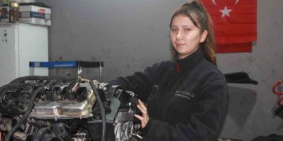 Sanayinin tek kız çırağı: 17 yaşındaki Dilem, hayalinin peşinde koşuyor