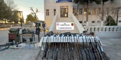 Mardin’de yasa dışı silah imalathanesine baskında çok sayıda silah ele geçirildi