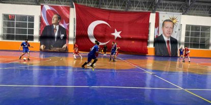 Bulanık’ta ‘Kurumlar Arası Futsal Turnuvası’ başladı