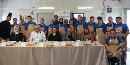 Akademide kusursuz rekabet