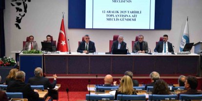 Büyükşehir yılın son meclis toplantısını gerçekleştirdi