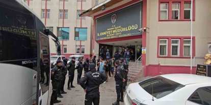 Erzurum polisinden düzensiz göçmenlere geçit yok