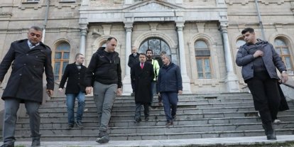 Vali Musa Işın, Kütahya Lisesi’nde incelemelerde bulundu