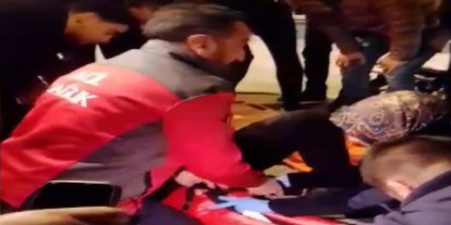 Otomobille çarpışan motosikletin sürücüsü yaralandı