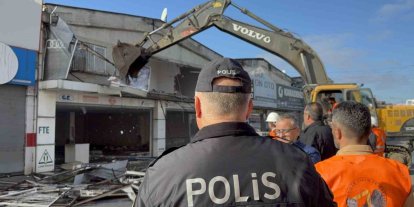 Gülsan Sanayi Sitesi’nde ilk yıkım  başladı