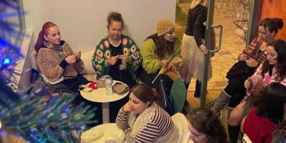 Bursa’da kadınlar örgü için yarıştı