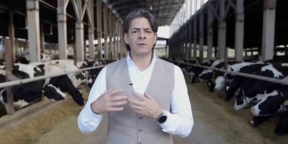 Sencer Solakoğlu, Bursa Damızlık Sığır Yetiştiricileri Birliğinden istifa etti