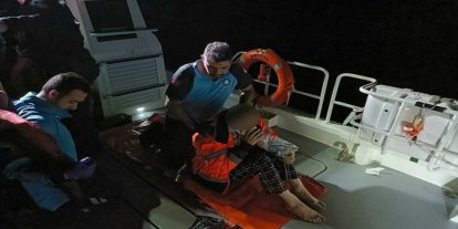 Ayvacık açıklarında ticari gemide yarlanan şahısın tıbbi tahliyesi yapıldı