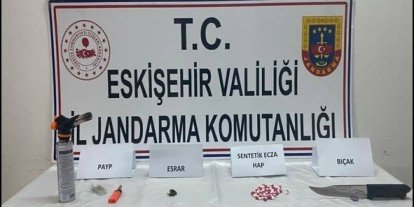 Eskişehir’e uyuşturucu getirmek isteyen şüpheliler jandarma tarafından yakalandı