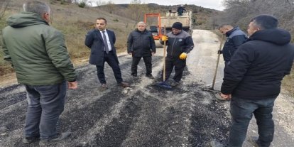 Kaymakam Uçar, Yenipazar’da yol onarım çalışmalarını inceledi