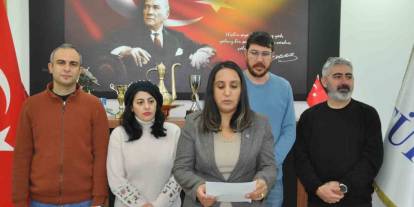 Kars SMMMO Başkanı Didem Turhan basın açıklaması yaptı