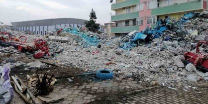 Ermeç Apartmanı davası ertelendi