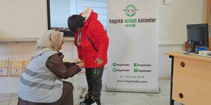 Kırsalda okuyan minik yüreklere kış desteği