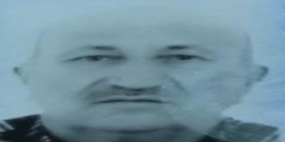 Evinin çatısında çalışırken aşağıya düştü