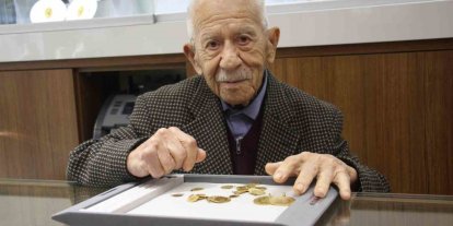 Aydınlı 90 yaşındaki sarraf Bezirgan: "Dürüstlük, iş hayatının altın anahtarıdır"