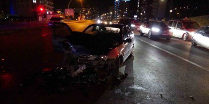 Malatya’da tır ile otomobil çarpıştı: 3 yaralı