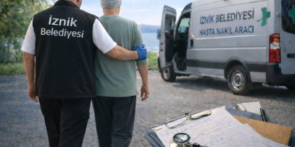 İznik Belediyesi 2025 yılında 5 bin hasta nakil hizmeti gerçekleştirdi