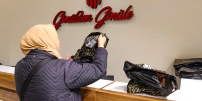 Ümraniye’de sosyal dayanışmanın güçlü adresi: "Gönülden Gönüle Giyim Mağazası"