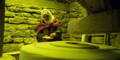 Tarihi değirmenler dönüyor, mısır unu gurbet yollarına çıkıyor