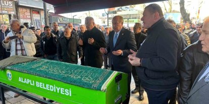 Alaplı Belediye Başkanı Tekin’nin annesi son yolculuğuna uğurlandı