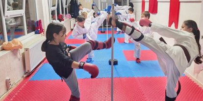 Bilecik’te karate spor okullarında yoğun tempo