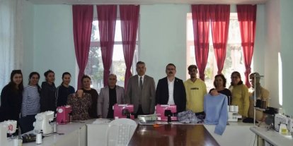 Kaymakam Ateş, Halk Eğitim kursiyerleriyle bir araya geldi