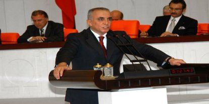 TBMM eski İdare Amiri Uzunırmak, yılların yorgunluğunu tarımla atıyor