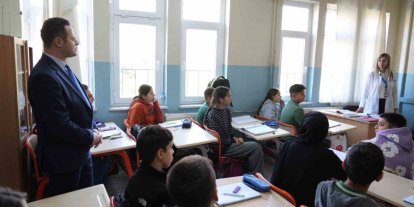 İl Milli Eğitim Müdürü Çay, Köyceğiz’de öğrenci ve öğretmenlerle bir araya geldi