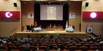 KBÜ’de sosyal bilimler öğrencileri Zihin Arenası’nda buluştu