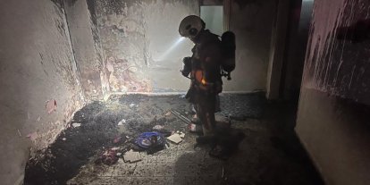 Antakya’da metruk bina yangını