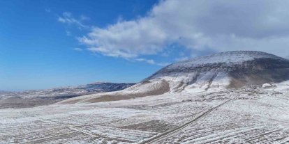 Iğdır’ın zirvelerinde kış: Köyler havadan görüntülendi