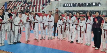 Siyah kuşak sınavında Afyonkarahisarlı sporculardan önemli başarı