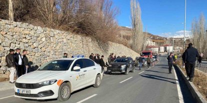 Hizan’da zincirleme kaza: 4 yaralı