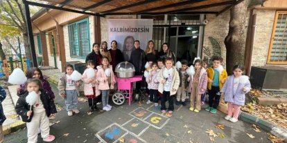 Onların hatırası için çocukları gülümsettiler