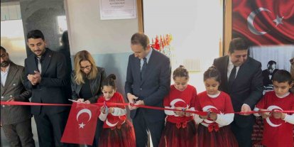 Güçlükonak’ta köy okulunda kütüphane açıldı