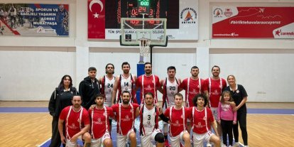 Muratpaşa Belediyespor namağlup Bölgesel Lig’de