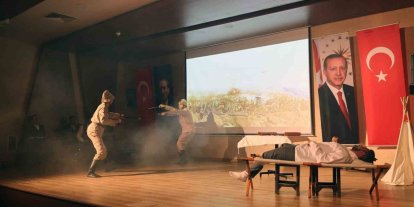 Mehmet Akif Talas’ta tiyatro ile anıldı