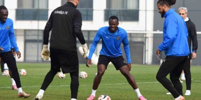 Manisa FK, Sakaryaspor maçı hazırlıklarını tamamladı