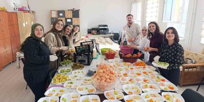 Van’da 3. meyve şenliği düzenlendi