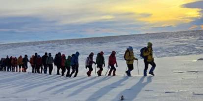 Sarıkamış Şehitlerini Dağcılar 3 bin Rakımda Andı