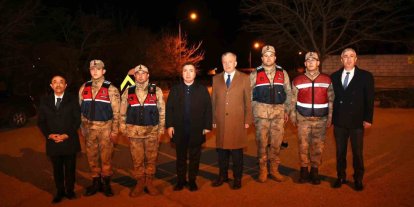 Vali Aydoğdu’dan Mehmetçiğe moral ziyareti