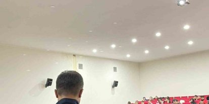 Nazilli İktisadi ve İdari Bilimler Fakültesi’nde ’Siber Güvenlik Semineri’ düzenlendi