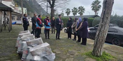 Ayancık’ta kadın üreticilere makine desteği